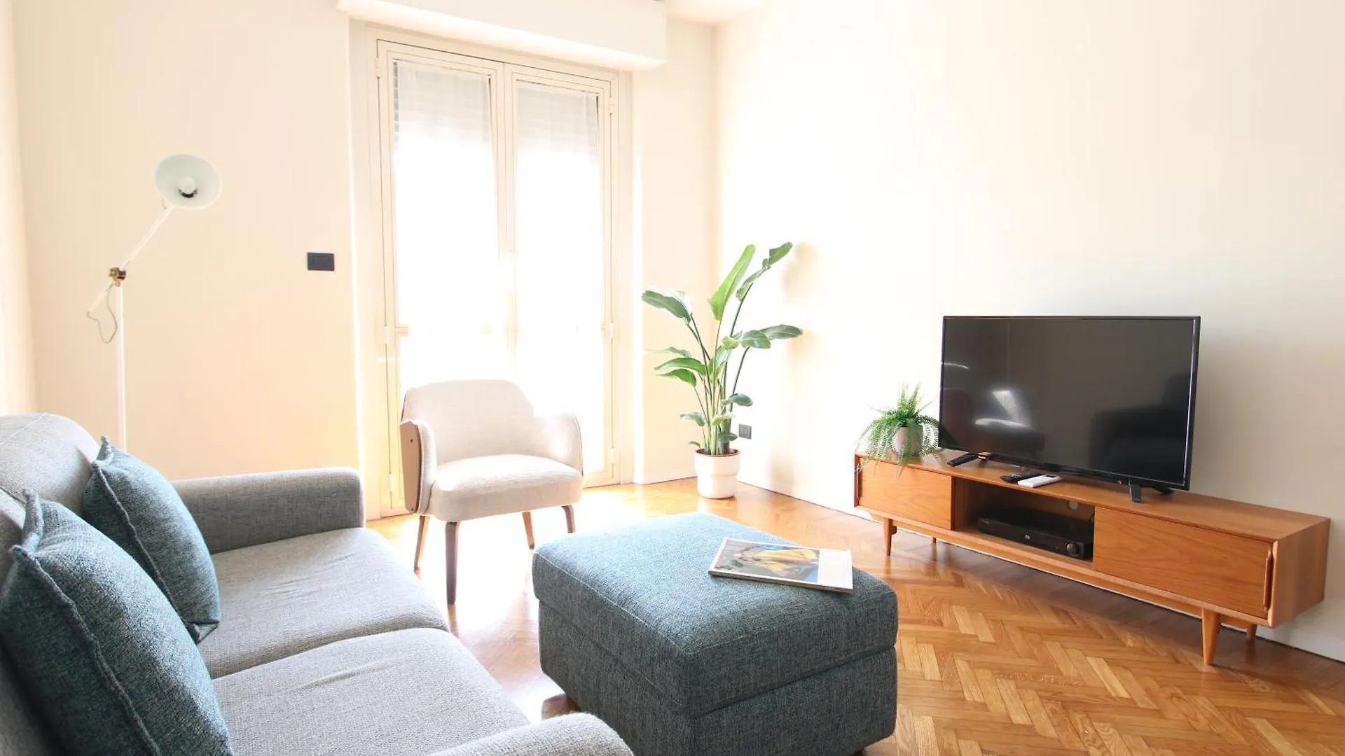 Bamboo Milano Inama Apartment 0*, Milan Italy